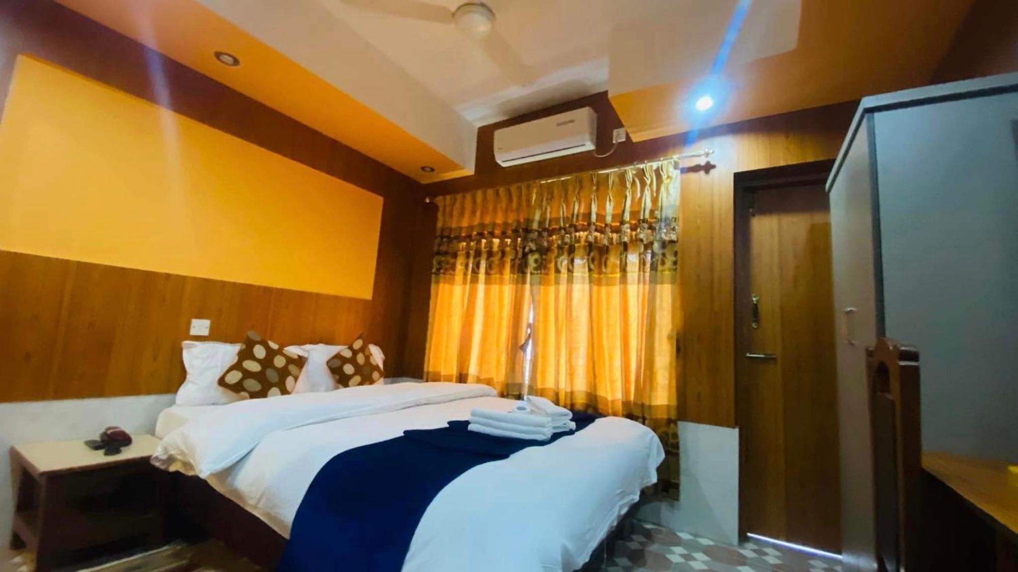 Hotel River Park Ποκάρα Εξωτερικό φωτογραφία