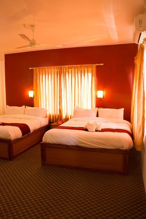 Hotel River Park Ποκάρα Εξωτερικό φωτογραφία
