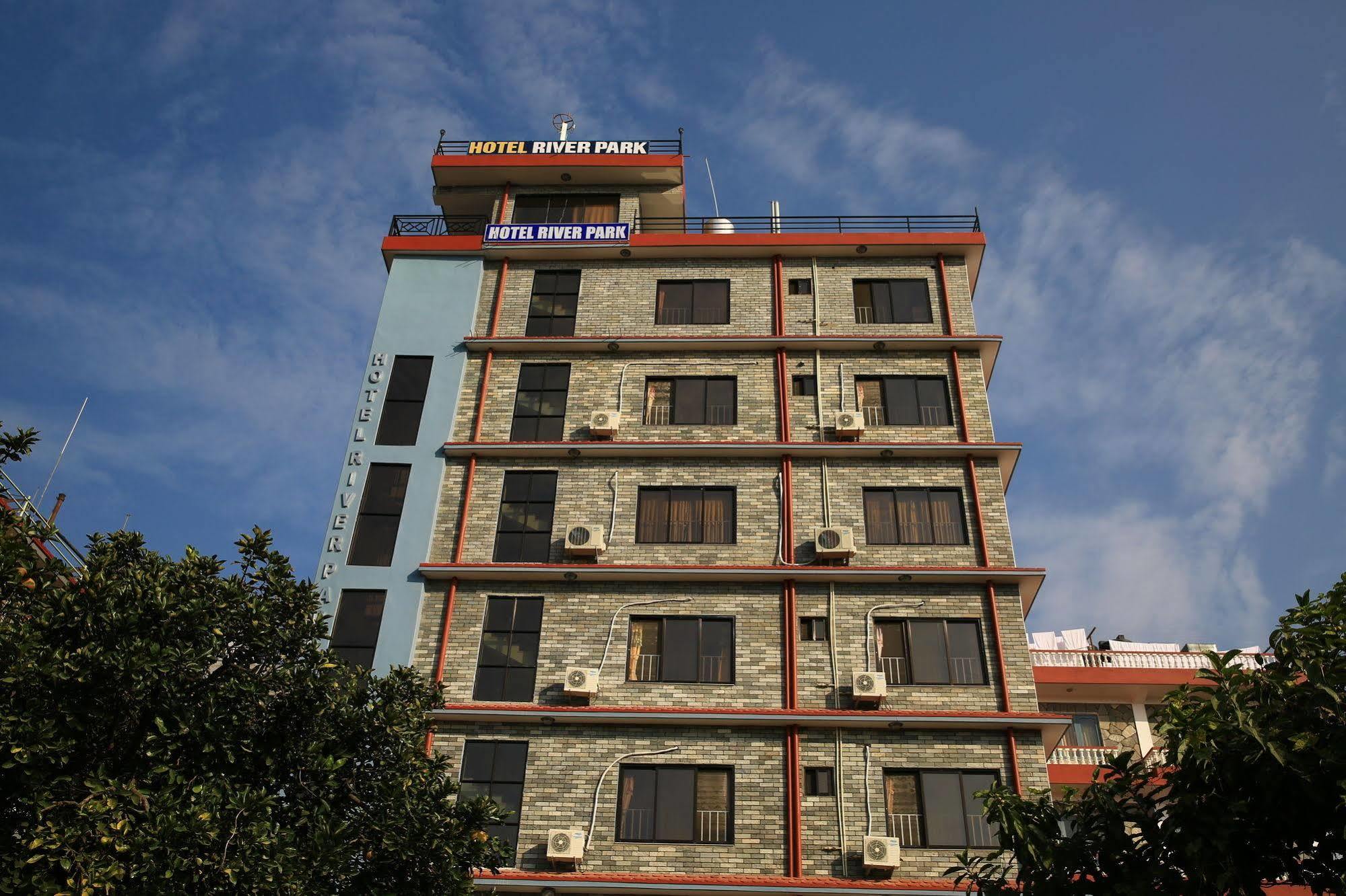 Hotel River Park Ποκάρα Εξωτερικό φωτογραφία