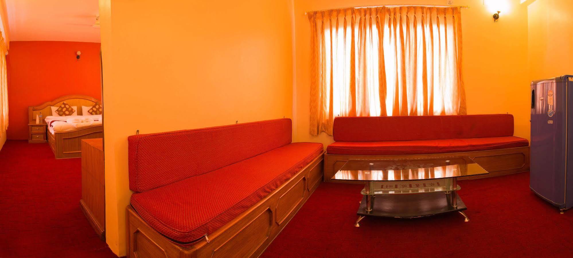 Hotel River Park Ποκάρα Εξωτερικό φωτογραφία